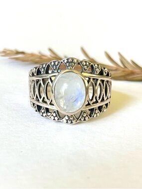 Moonstone Ring 925 Sterling Silver, us 9
